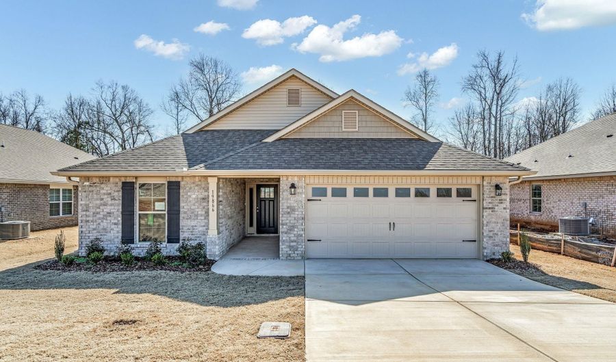 15439 Springbrook Trce, Athens, AL 35611 - 4 Beds, 2 Bath