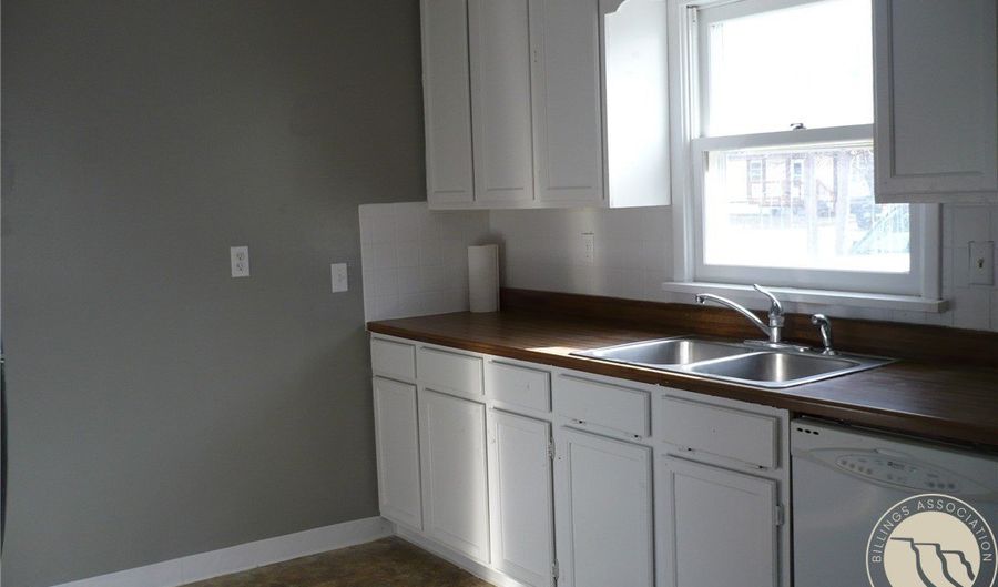 515 E Broadway Ave, Bridger, MT 59014 - 3 Beds, 2 Bath