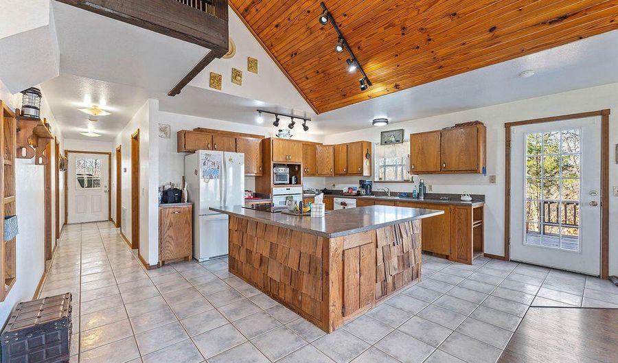 1471 Walnut Rd, Anderson, MO 64831 - 3 Beds, 2 Bath