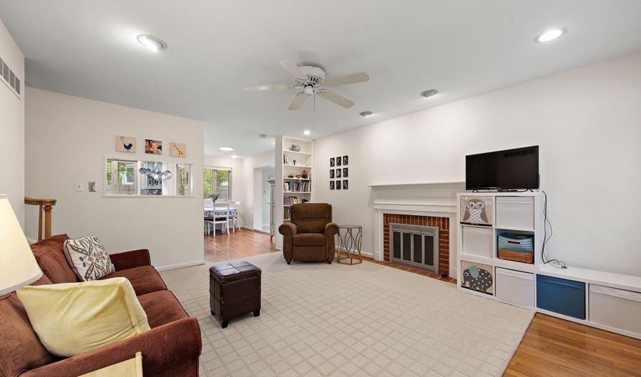 601 RIVERVIEW Rd, Claymont, DE 19703 - 3 Beds, 2 Bath