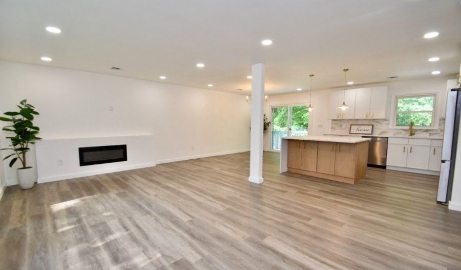 53 Cedar Ridge Dr, Alloway, NJ 07462 - 4 Beds, 3 Bath