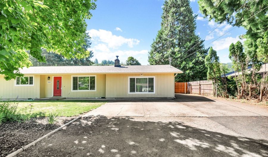 41800 MADRONE St, Springfield, OR 97478 - 3 Beds, 2 Bath
