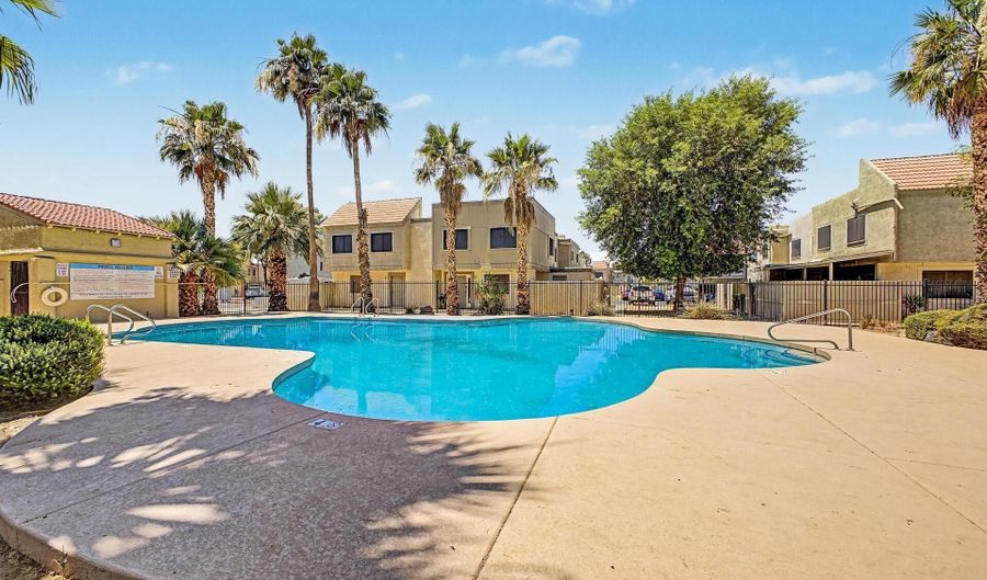 40319 N HAWK RIDGE Trl, Anthem, AZ 85086 - 5 Beds, 4 Bath