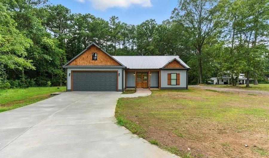 4301 JOE FRANK HARRIS Pkwy NW, Adairsville, GA 30103 - 3 Beds, 2 Bath