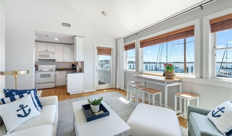 21 Brown And Howard Wharf, Newport, RI 02840 - 2 Beds, 1 Bath