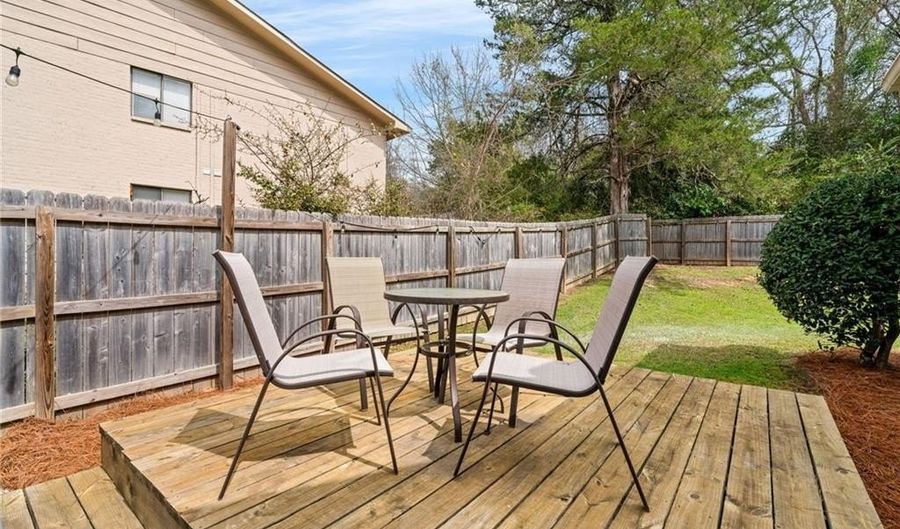 518 N DONAHUE Dr, Auburn, AL 36830 - 4 Beds, 3 Bath