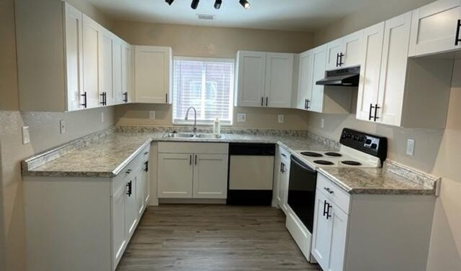 10854 W CAROUSEL Dr A, Arizona City, AZ 85123 - 3 Beds, 2 Bath