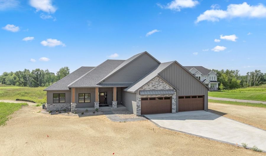 2490 179th Ave NE, Ham Lake, MN 55304 - 5 Beds, 4 Bath