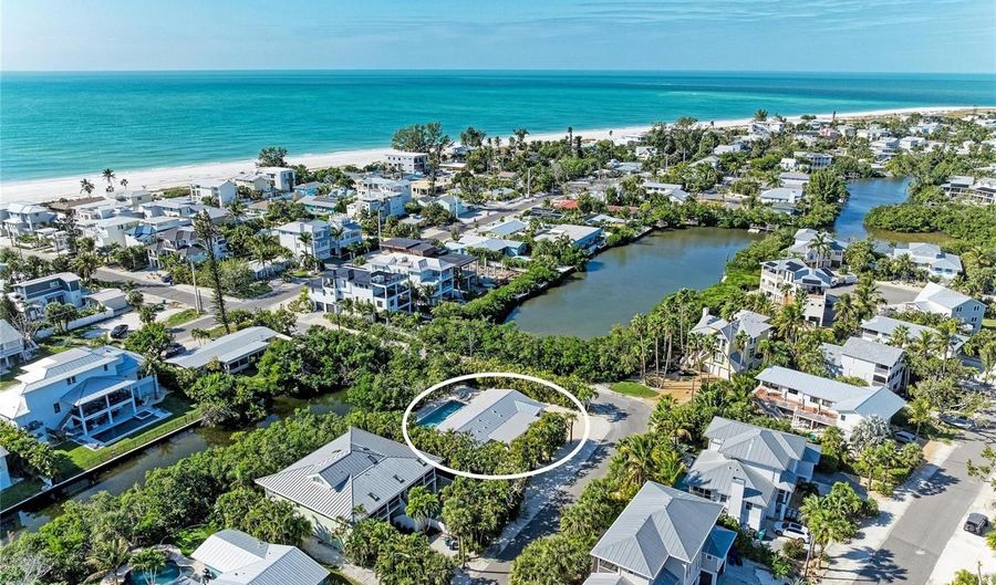 115 LOS CEDROS Dr, Anna Maria, FL 34216 - 4 Beds, 4 Bath