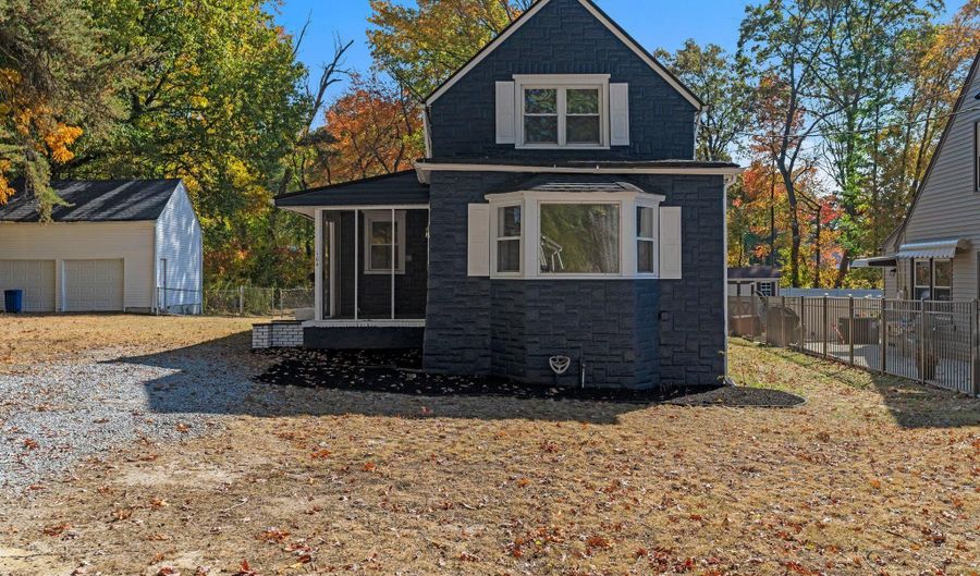 104 BELL Ave, Barrington, NJ 08007 - 3 Beds, 2 Bath