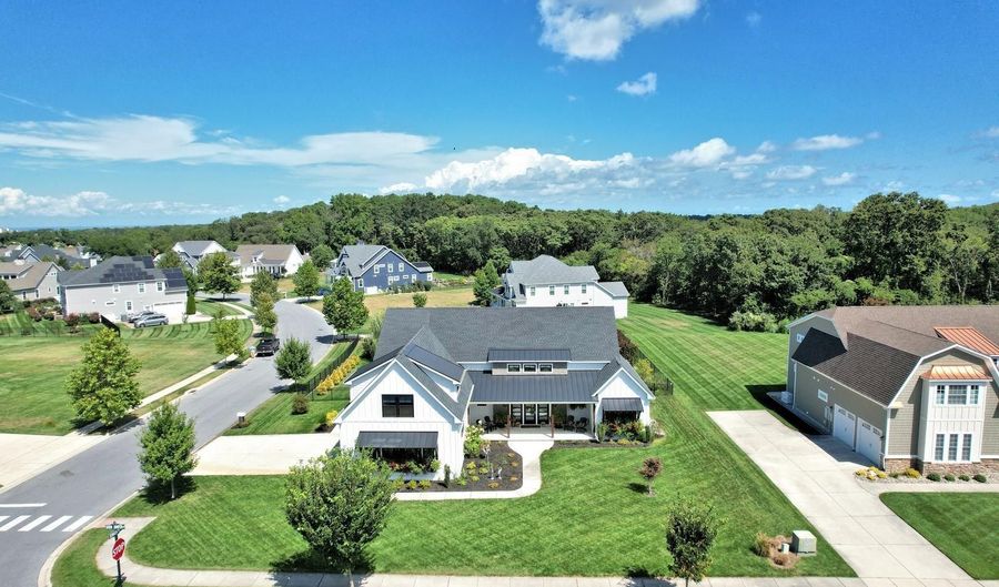 30921 STALLION Ln, Lewes, DE 19958 - 4 Beds, 5 Bath