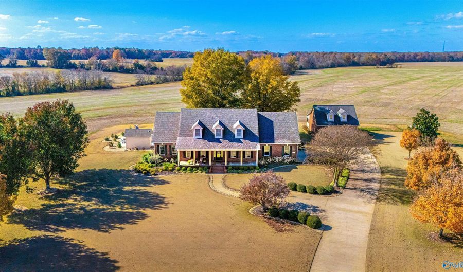 13843 Seven Mile Post Rd, Athens, AL 35611 - 4 Beds, 3 Bath