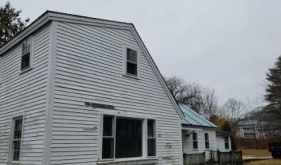 16 Union Ct, Boothbay Harbor, ME 04538 - 3 Beds, 1 Bath