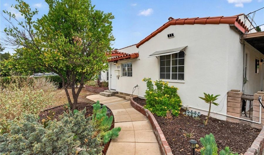300 N Marengo Ave, Alhambra, CA 91801 - 4 Beds, 3 Bath