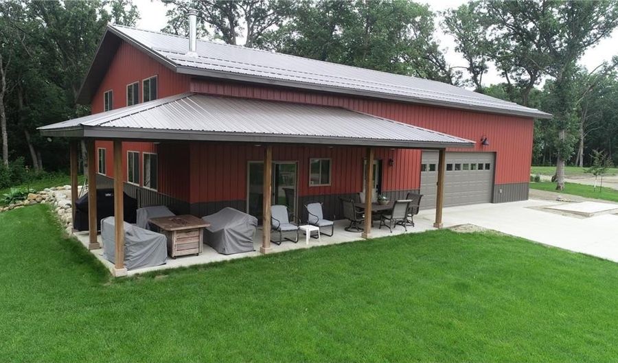 14650 Hilltop Rd, Ashby, MN 56309 - 1 Beds, 1 Bath