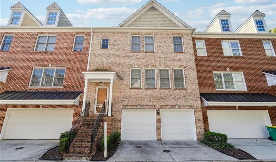 10090 Jones Bridge Rd 8, Alpharetta, GA 30022 - 4 Beds, 3 Bath