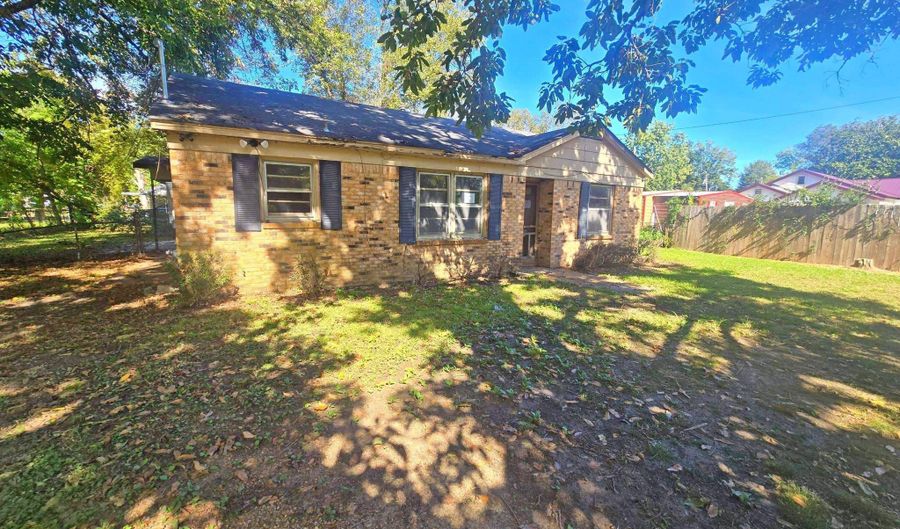 105 Sweethome Rd, Belzoni, MS 39038 - 3 Beds, 2 Bath