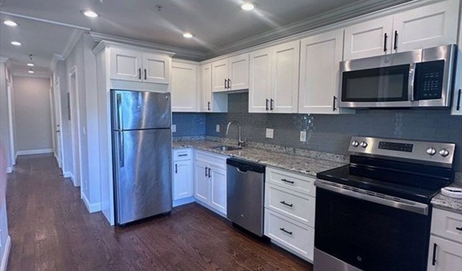 39 W Walnut Park 3, Boston, MA 02119 - 3 Beds, 1 Bath