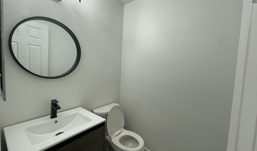 500 N ROOSEVELT Ave 35, Chandler, AZ 85226 - 2 Beds, 2 Bath