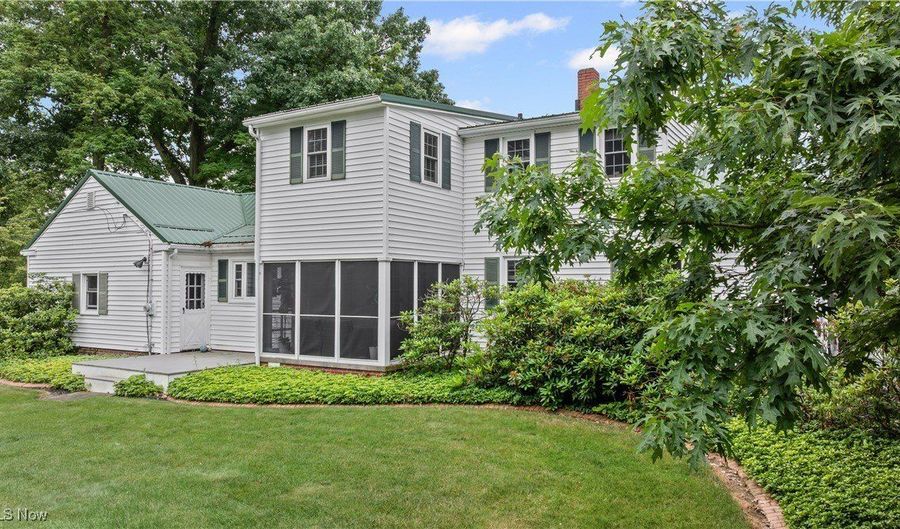 1119 Glenwood Dr, Alliance, OH 44601 - 4 Beds, 2 Bath