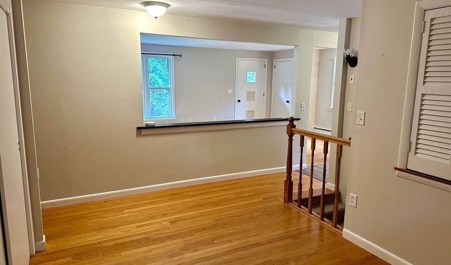 386 Cherry Brook Rd, Canton, CT 06019 - 2 Beds, 1 Bath