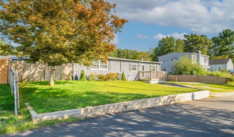 57 Twin Lakes Ave, Coventry, RI 02816 - 3 Beds, 2 Bath
