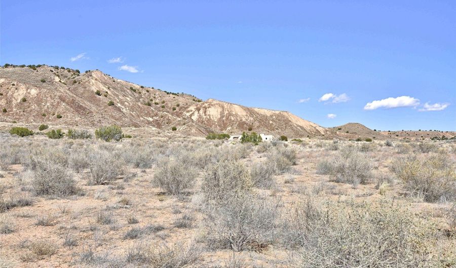 Blue Earth Trail lot 1-E-1, Abiquiu, NM 87510 - 0 Beds, 0 Bath