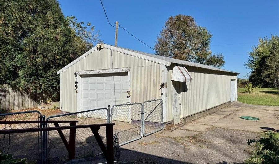 4416 23rd St SE, Rockford, MN 55313 - 3 Beds, 2 Bath