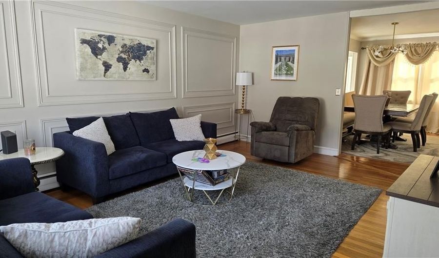 25 Rotary Dr, Johnston, RI 02919 - 3 Beds, 1 Bath