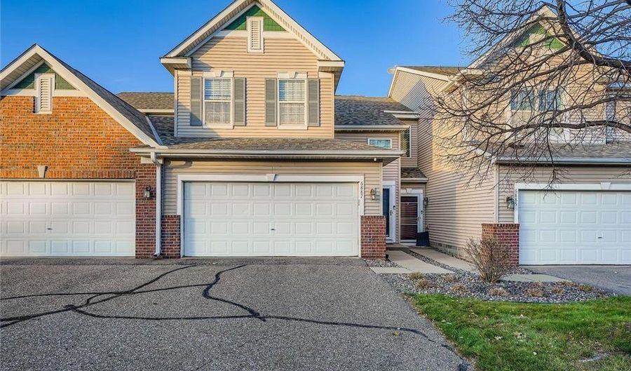 6887 Folkestone Rd 712, Apple Valley, MN 55124 - 3 Beds, 2 Bath