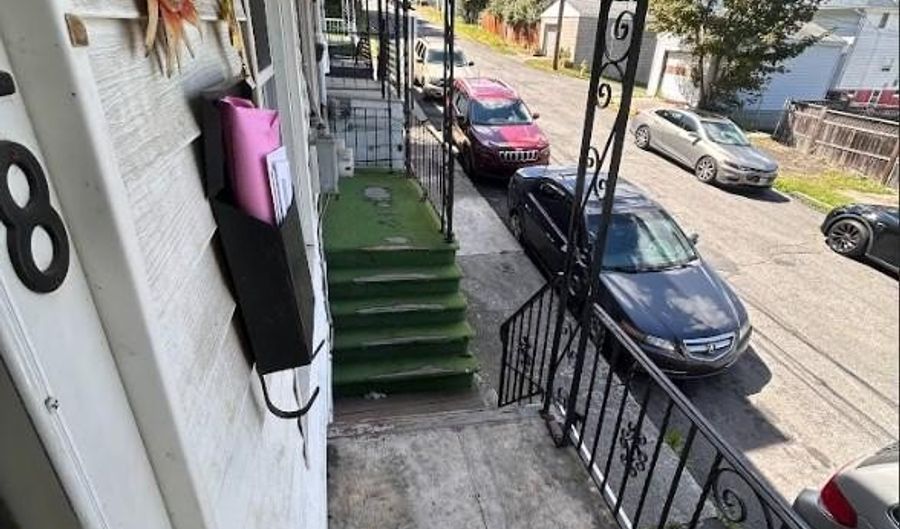 1128 BROCK St, Ashland, PA 17921 - 3 Beds, 1 Bath