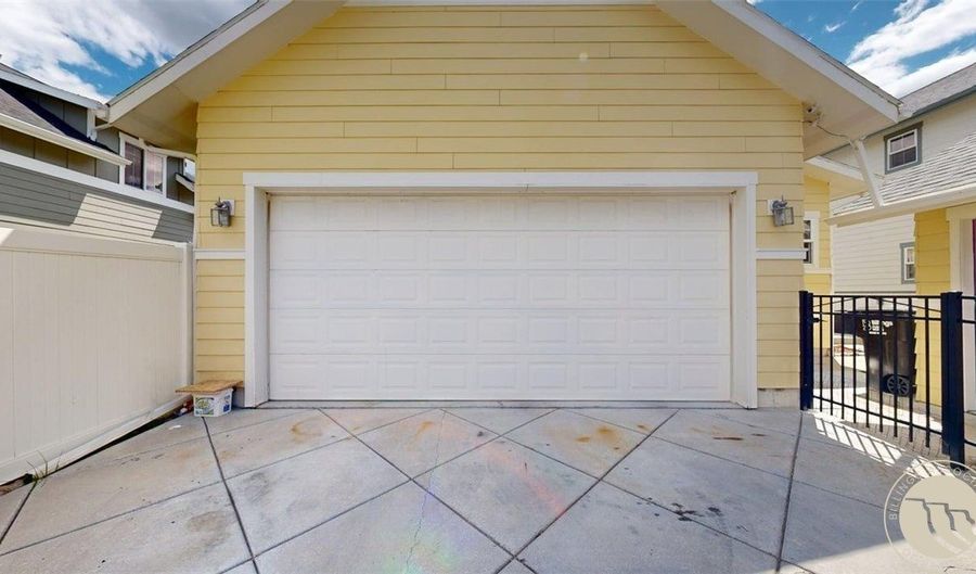 1606 Lone Pine Dr, Billings, MT 59101 - 4 Beds, 3 Bath