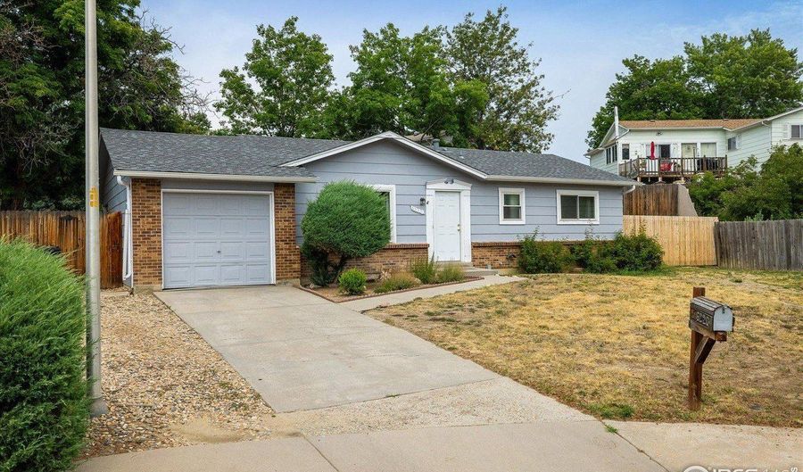 6220 W 74th Cir, Arvada, CO 80003 - 4 Beds, 3 Bath