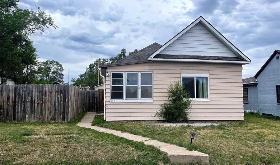 202 4th Ave, Edgemont, SD 57735 - 3 Beds, 1 Bath