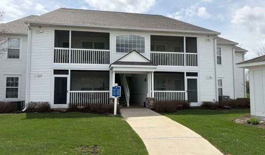 2800 S Knightsbridge Cir, Ann Arbor, MI 48105 - 2 Beds, 2 Bath