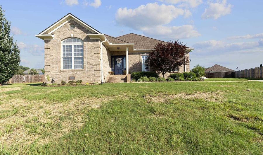 25842 Jamie Ln, Athens, AL 35613 - 3 Beds, 2 Bath