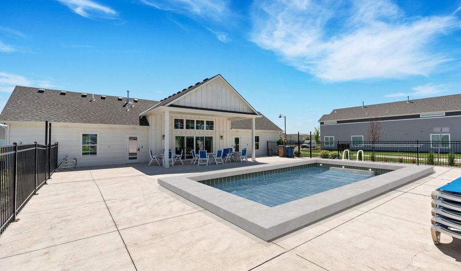 430 E Park Pl, Andover, KS 67002 - 3 Beds, 3 Bath