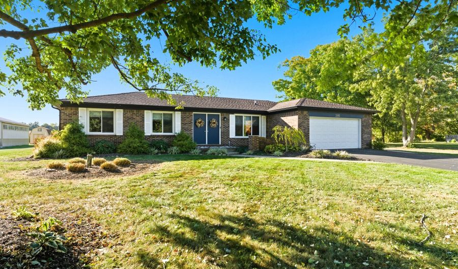 1188 N County Road 425 E, Avon, IN 46123 - 3 Beds, 2 Bath
