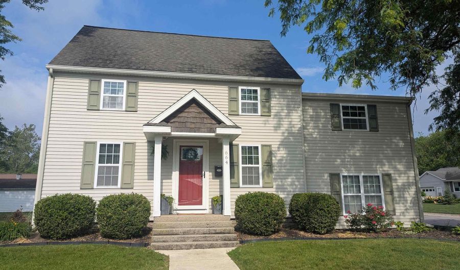 664 Columbia St, Berne, IN 46711 - 4 Beds, 3 Bath