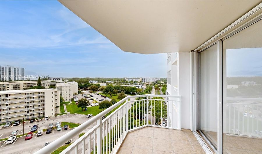 18011 Biscayne Blvd 903, Aventura, FL 33160 - 1 Beds, 1 Bath