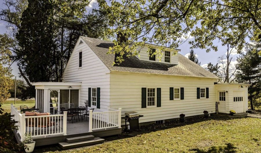 14601 N State Road 167 N, Albany, IN 47320 - 3 Beds, 2 Bath