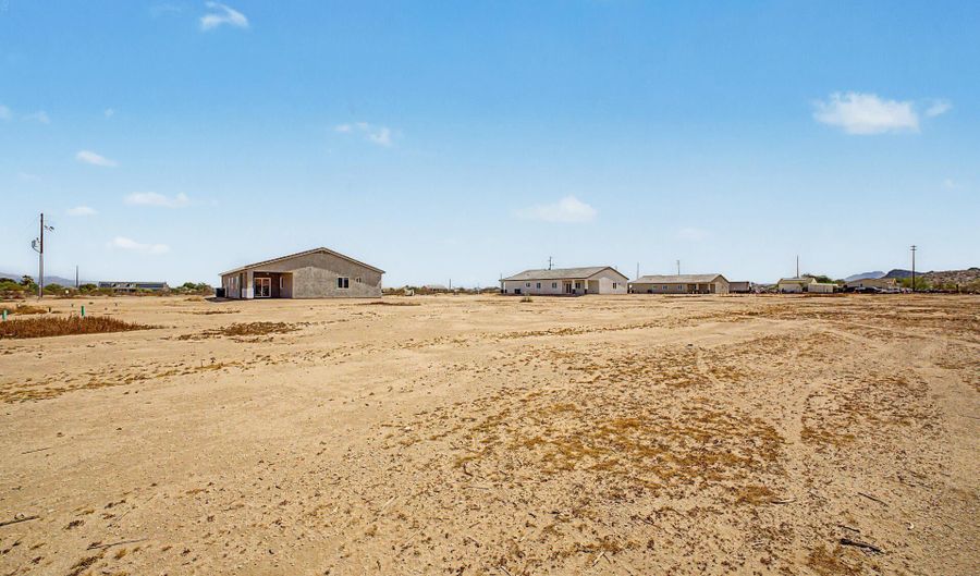 20427 W MOUNTAIN SAGE Dr, Buckeye, AZ 85326 - 4 Beds, 2 Bath