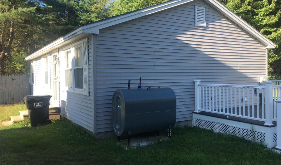 36 Countryside Cir, Belmont, NH 03220 - 3 Beds, 1 Bath