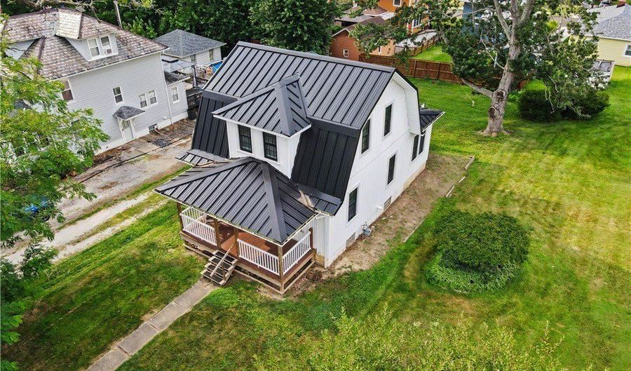 865 Hartshorn St, Alliance, OH 44601 - 3 Beds, 2 Bath