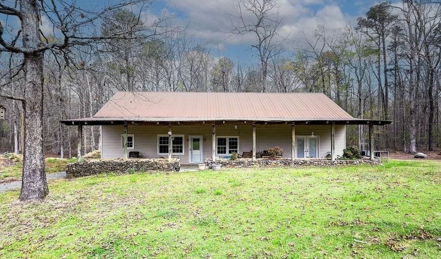 260 Lovers Ln NE, Armuchee, GA 30105 - 3 Beds, 1 Bath