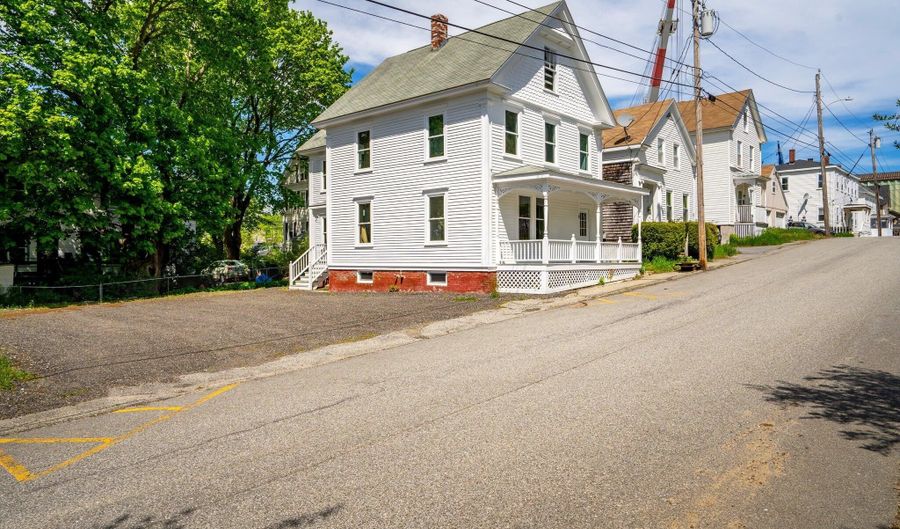 31 Bath St, Bath, ME 04530 - 3 Beds, 0 Bath
