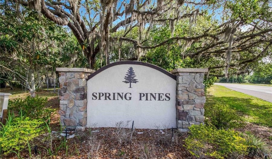98 PINE FOREST St, Haines City, FL 33844 - 4 Beds, 3 Bath