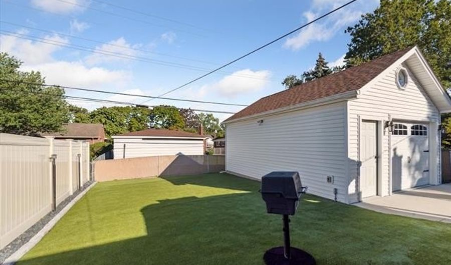 10019 REECK Rd, Allen Park, MI 48101 - 3 Beds, 2 Bath