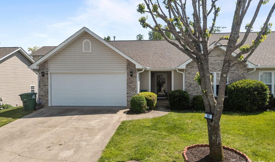 96 Sunny Meadows Blvd, Arden, NC 28704 - 2 Beds, 2 Bath