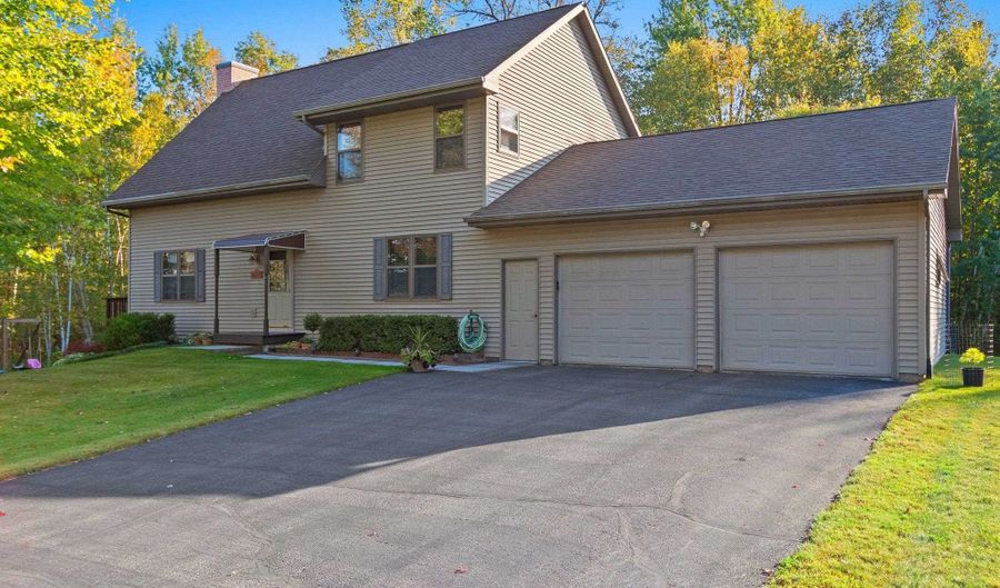4683 WINDING CREEK Trl, Abrams, WI 54101 - 2 Beds, 2 Bath
